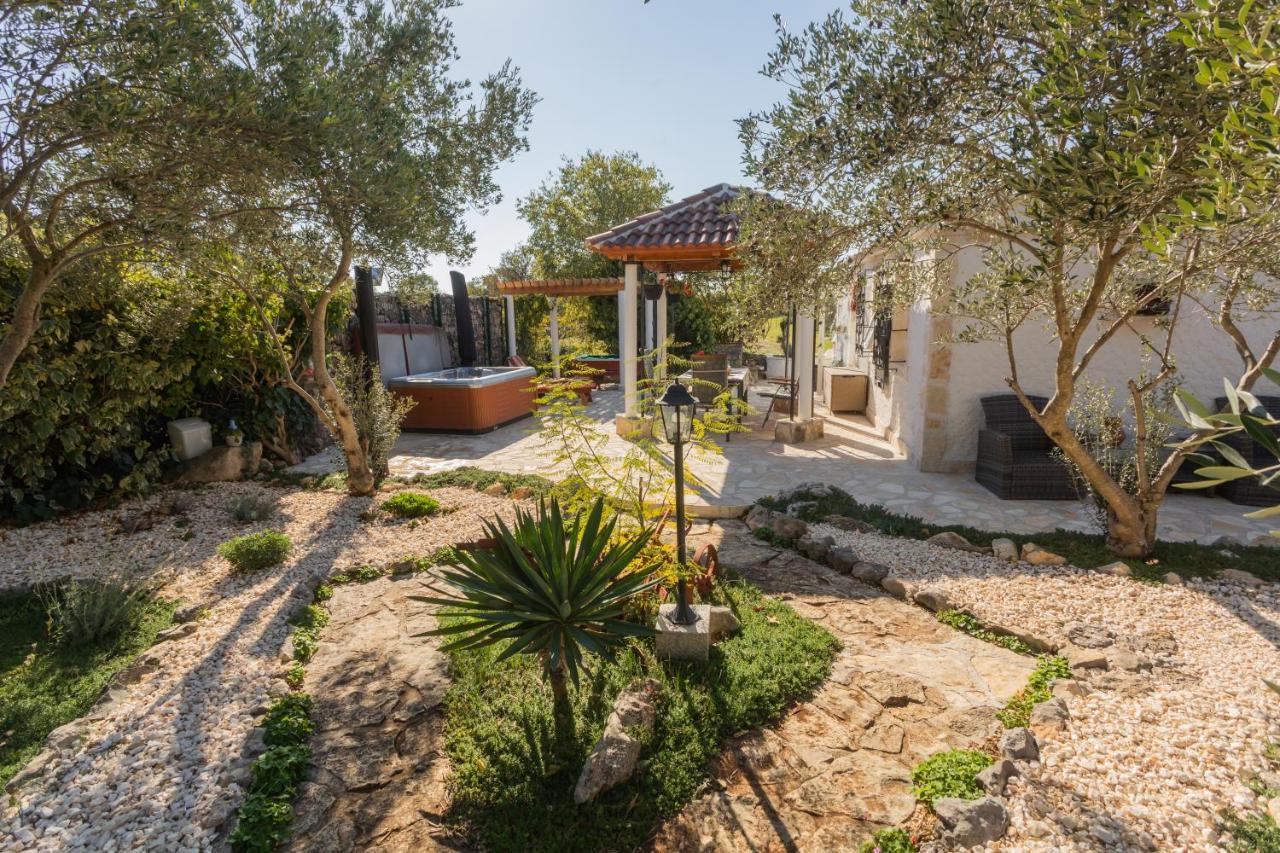 Anica&Jaglica Villa Bristane Exterior photo